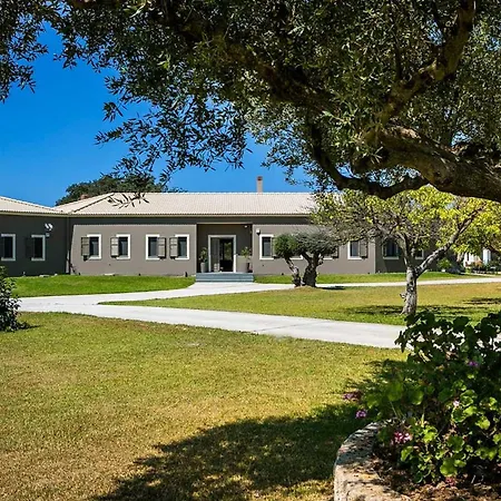 ヴィラ Beautiful Kefalonia - 4 Bedrooms - Katrin - Private Pool And Air-conditioning - Svoronata