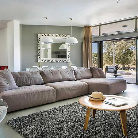 Beautiful Kefalonia - 4 Bedrooms - Katrin - Private Pool And Air-conditioning - Svoronata